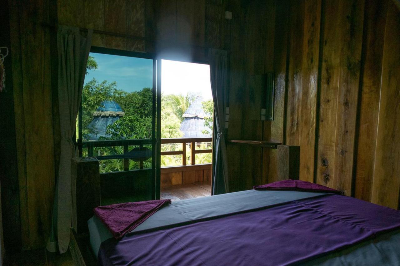 Hotel Two Ducks Koh Rong Sanloem Exterior foto